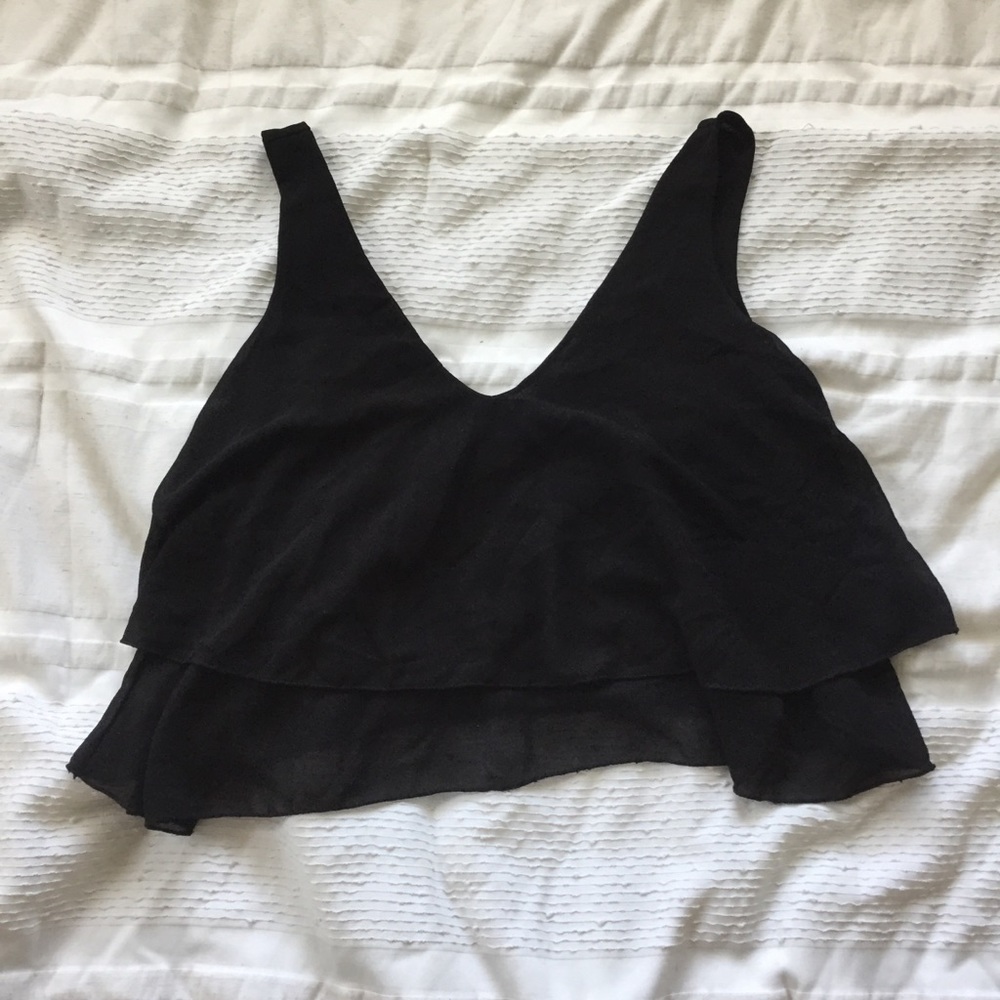 Black flowey tank
